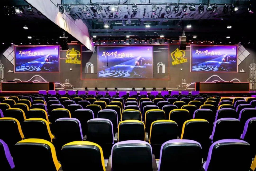 过去一个休 过去一个休